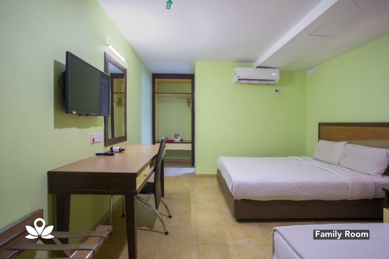 Hotel Weilia Malacca Exterior photo